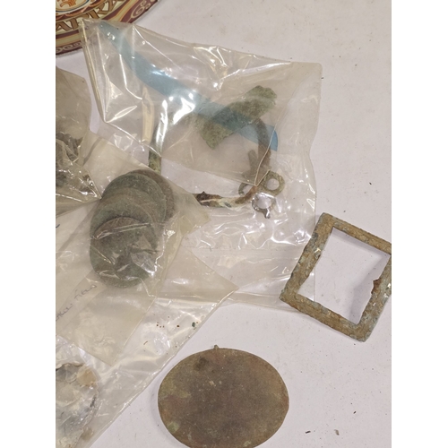 36 - A tin containing a large collection of salvage/metal detecting finds to include some coins. Good lot... 