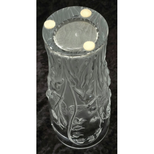 14 - A Lalique, France crystal 