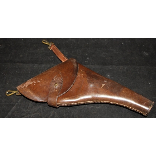 138 - WWI British Army officer's Webley revolver holster. Unmarked