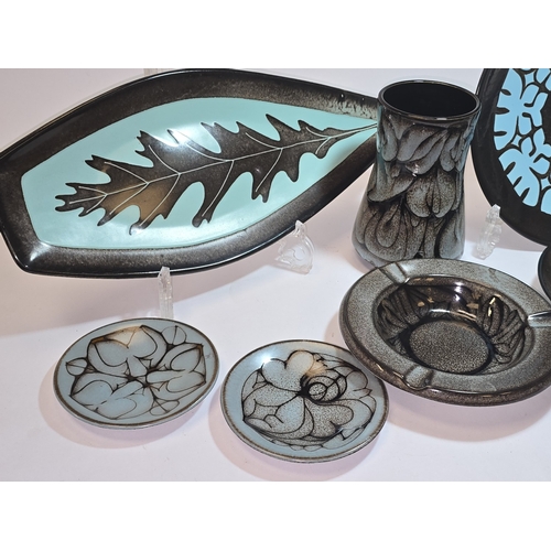 26 - Poole Pottery qty of blue and black Aegean pieces to include spear dish, vase, pin dishes etc (7).