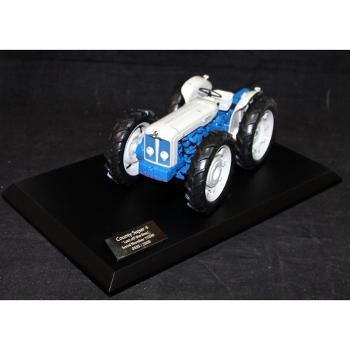 35 - Quality limited edition die-cast model: County Super 4 Tractor - Last Off The Line. Serial number 15... 