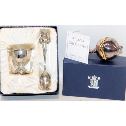 Royal Mint 'A Special Gift for Baby' silver plated rattle incorporating ...