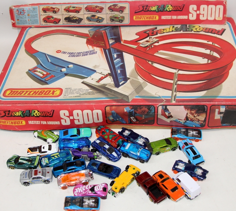 Vintage Matchbox Streak-A-Round track ref:S-900, in tatty box, not ...