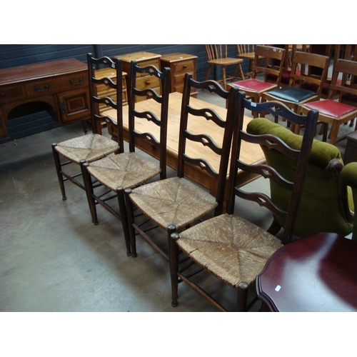 462 - 4 RUSH SEAT CHAIRS