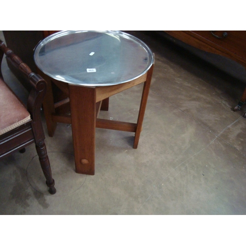 463 - TRAY TOP TABLE