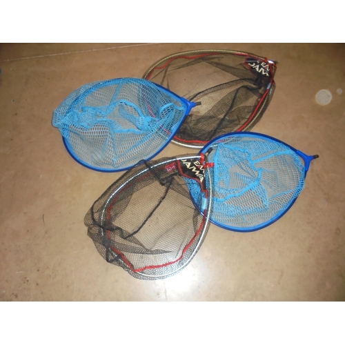 18 - DAIWA LANDING NETS & OTHERS