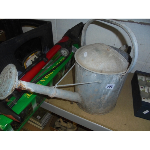 121 - WATERING CAN