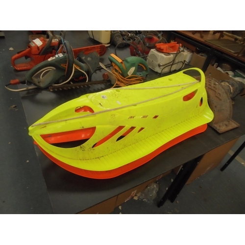 160 - SLEDGES