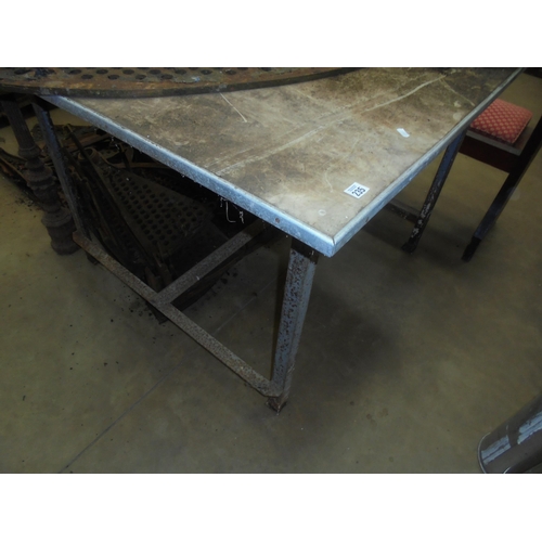 Lot 235       