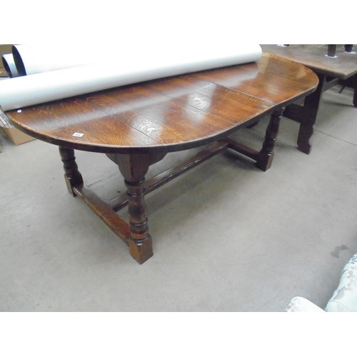 464 - BRIGHTS OF NETTLEBED OAK TABLE LEAF MISSING