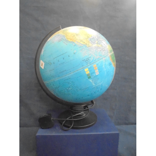 38 - GLOBE