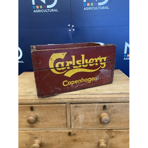 100 - CARLSBERG CRATE