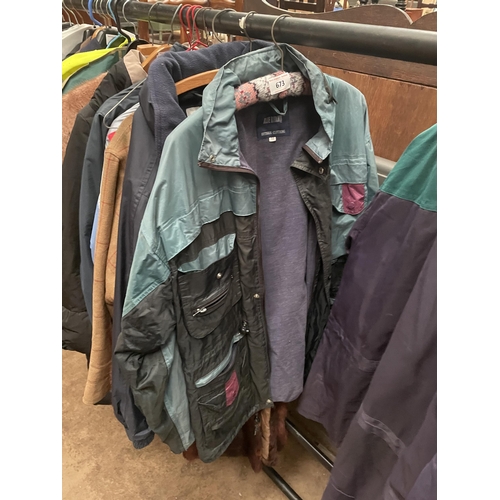 673 - BLUE RIBAND JACKET