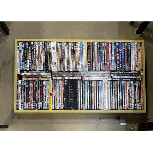 65 - DVD'S