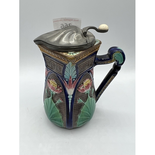 366 - COPELAND MAJOLICA JUG