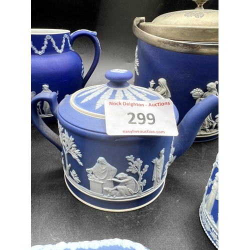 299 - WEDGEWOOD ITEMS