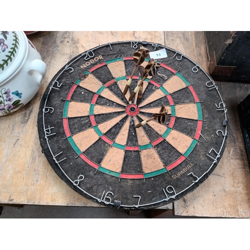 93 - DART BOARD