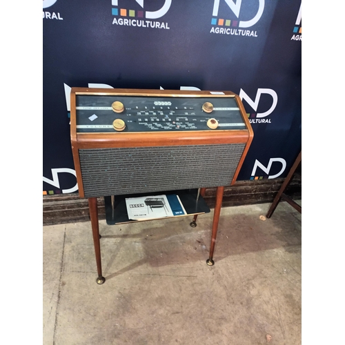 31 - DECCA RADIO