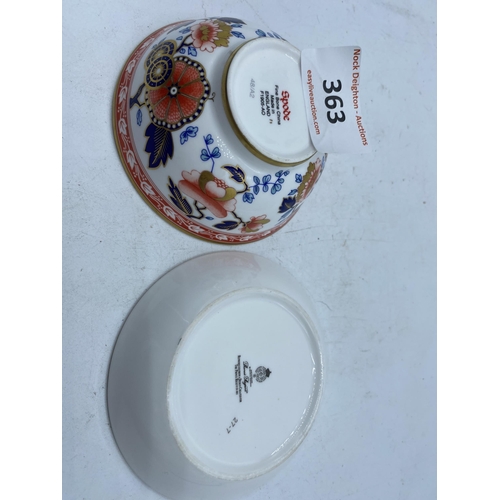 363 - SPODE AND WORCESTER BOWL