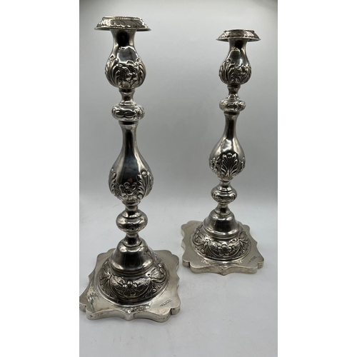 501 - PAIR OF SOLID SILVER CANDLESTICKS LONDON 1912. MAKERS R&T WASHBOURNE LTD. 1264G