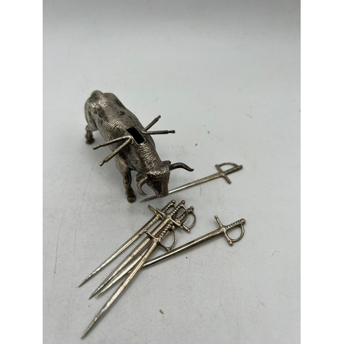 548 - STERLING SILVER BULL TOOTHPICK HOLDER