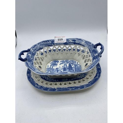 559 - BLUE AND WHITE CHESTNUT BASKET