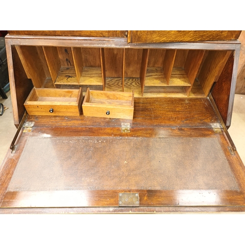 206 - OAK BUREAU