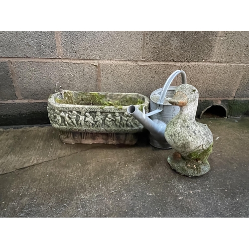 679 - WATERING CAN & DUCK