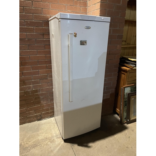 695 - WHIRLPOOL FRIDGE