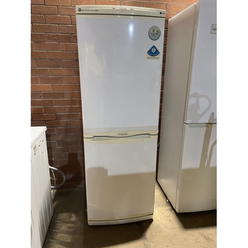 699 - LG FRIDGE FREEZER