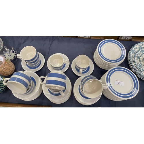 31 - BLUE & WHITE PORCELAIN