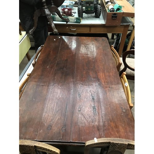 735 - ANGLO INDIAN TABLE