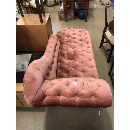 309 - EDWARDIAN CHAISE LOUNGE