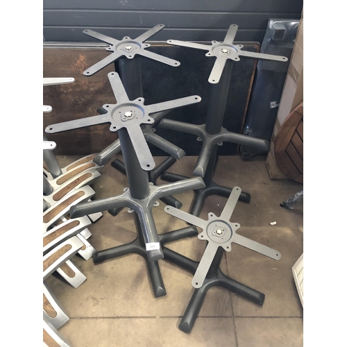 311 - MODERN GARDEN TABLES