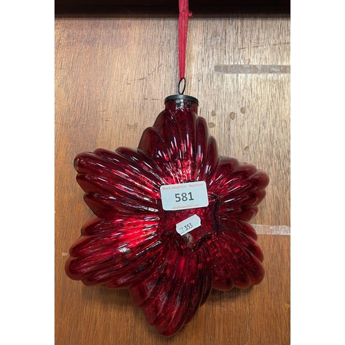 581 - GLASS OVERSIZED CHRISTMAS DECORATION