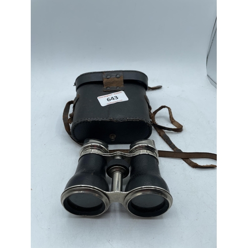 643 - BINOCULARS