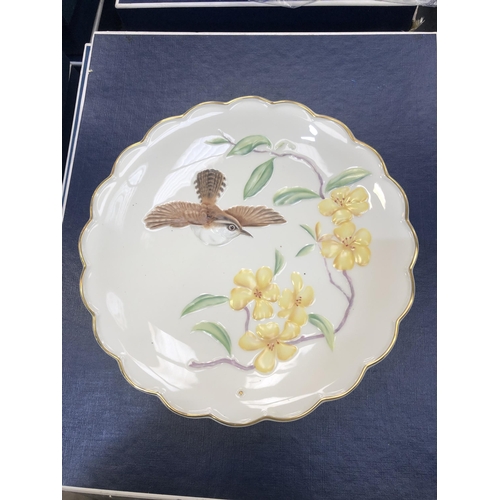 70 - THE BIRDS OF DOROTHY DOUGHERTY DESSERT PLATES ROYAL WORCESTER X3