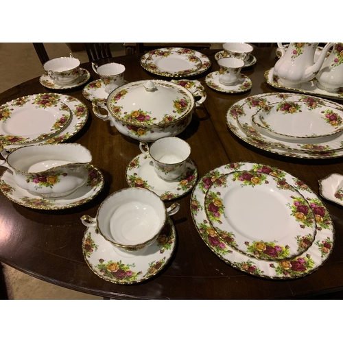 263A - OLD COUNTRY ROSE ROYAL ALBERT BONE CHINA SETTING FOR 6