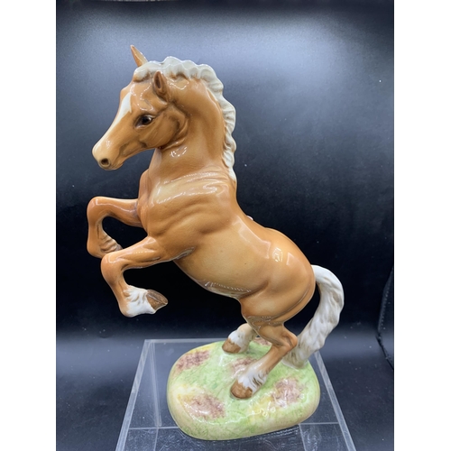 360 - 2 BESWICK HORSES