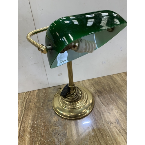 45 - GREEN DESK LAMP