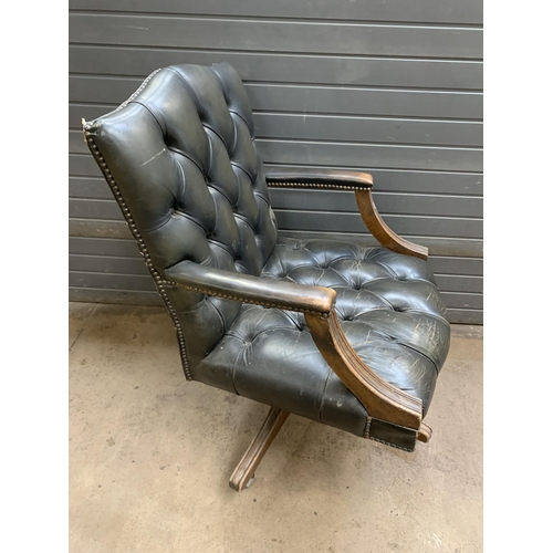 218 - LEATHER OFFICE CHAIR