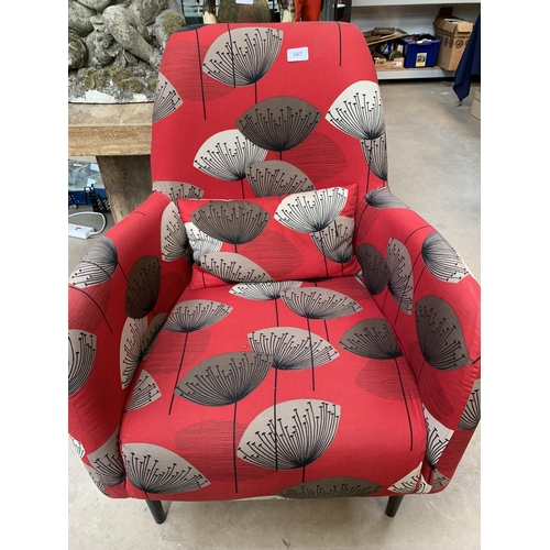 547 - WILLIAM MORRIS POPPY FIELDS CLUB CHAIR