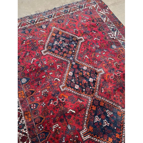 254 - COUNTRY HOUSE RUG