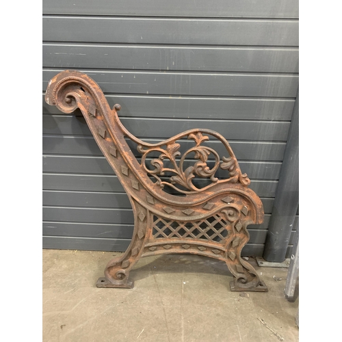 267 - CAST IRON BENCH ENDS