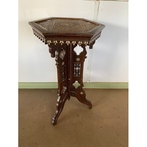 292A - RETAILED BY LIBERTY CARVED TABLE AF