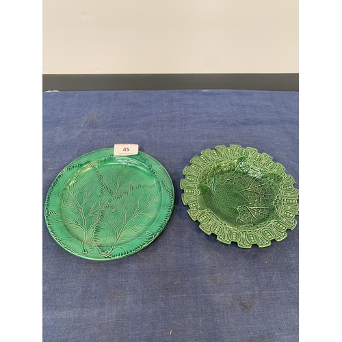 45 - GREEN CABBAGE LEAF PLATES