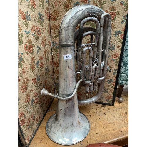 TUBA BOOSEY & CO LONDON MAKERS