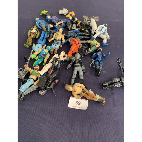 59 - ACTION FIGURES