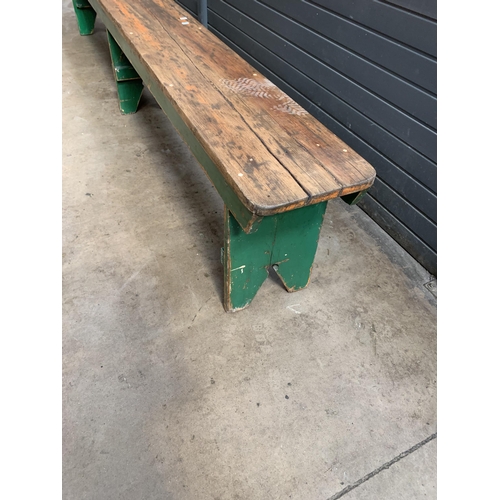 276 - PINE BENCH