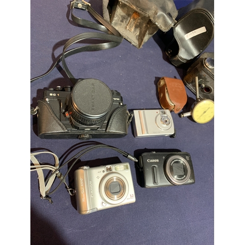 462 - SELECTION OF CAMERAS